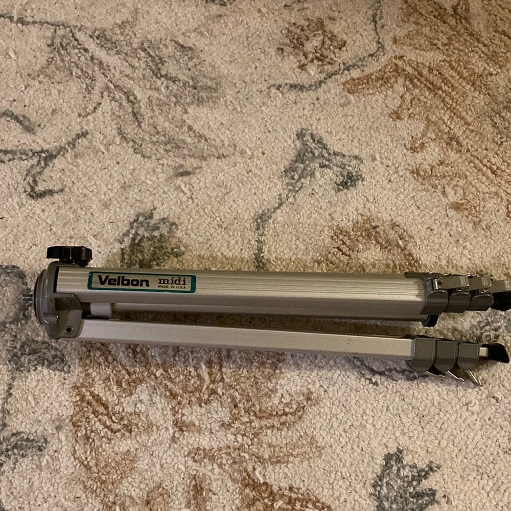 Velbon Tripod